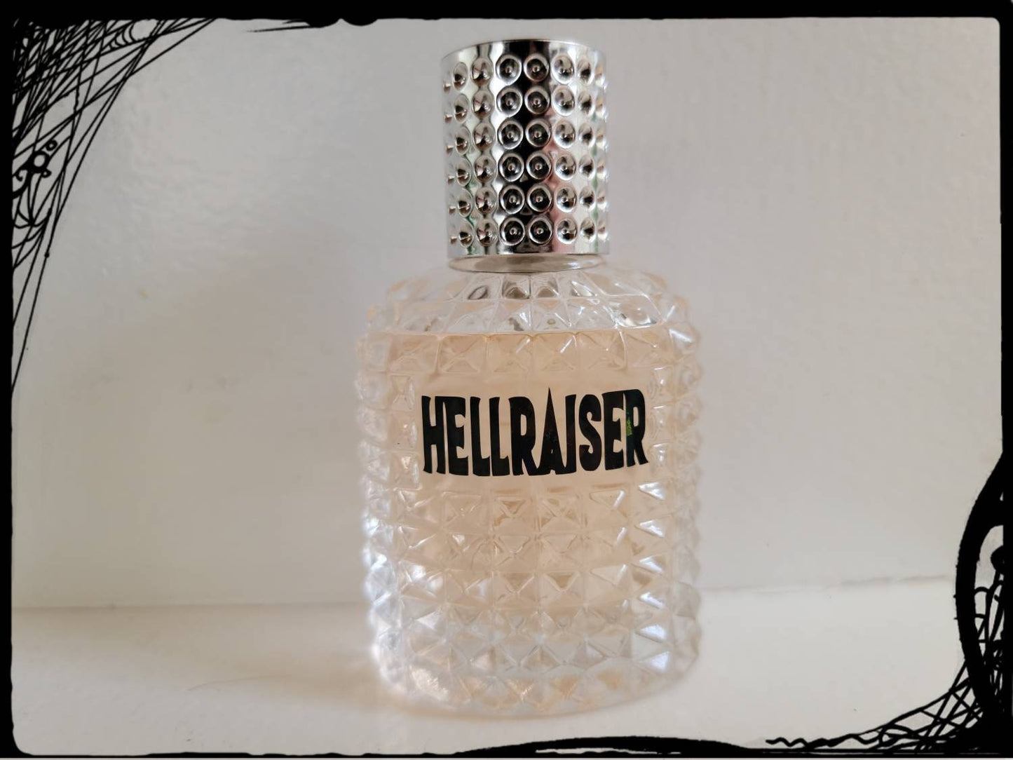HELLRAISER perfume